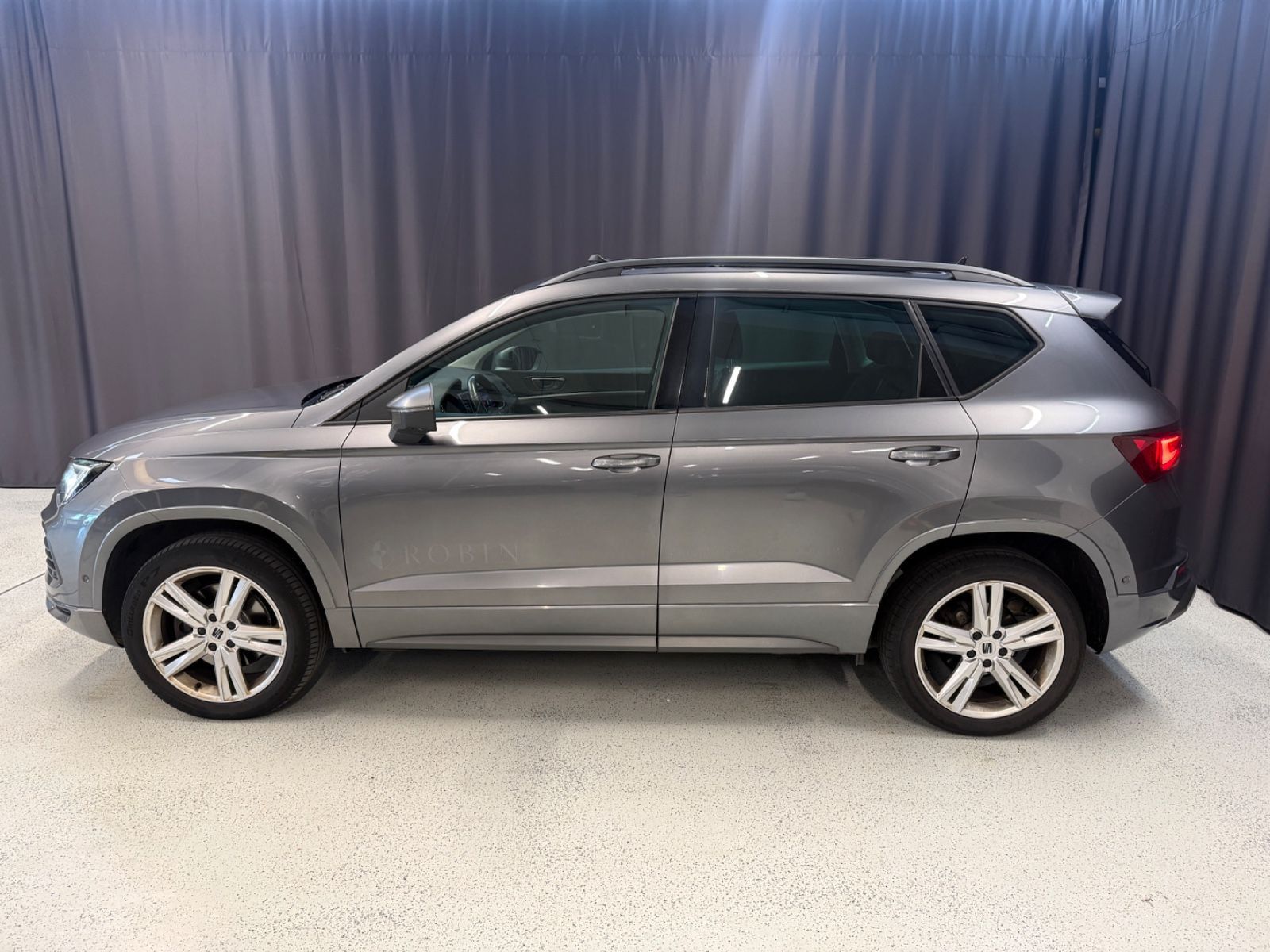 Seat Ateca FR*PANO*AHK*LED*LEDER*RFK imagem 3