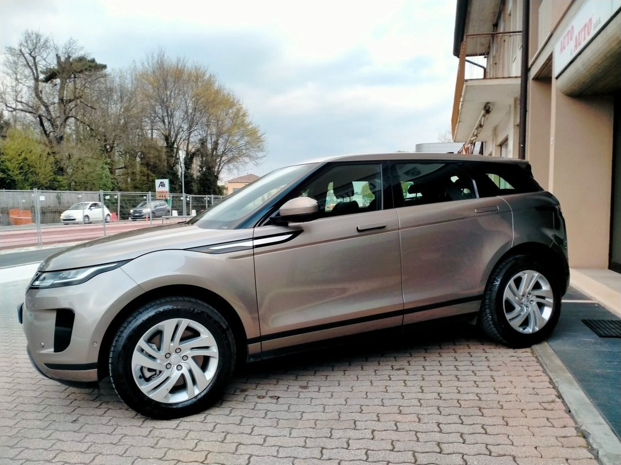 Land Rover RANGE ROVER EVOQUE 1.5 i3 MHEV 160CV  imagem 3