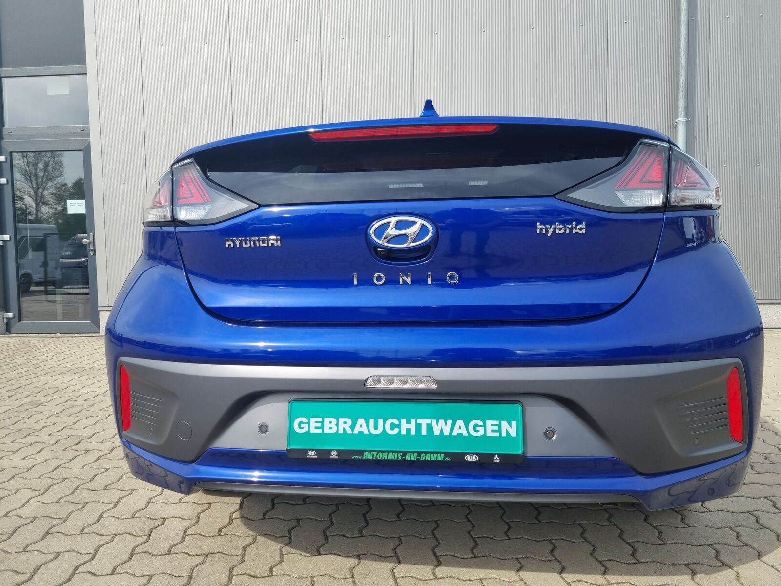 Fahrzeugabbildung Hyundai IONIQ Hybrid 1.6 PRIME SHD 1. HAND Schiebedach W