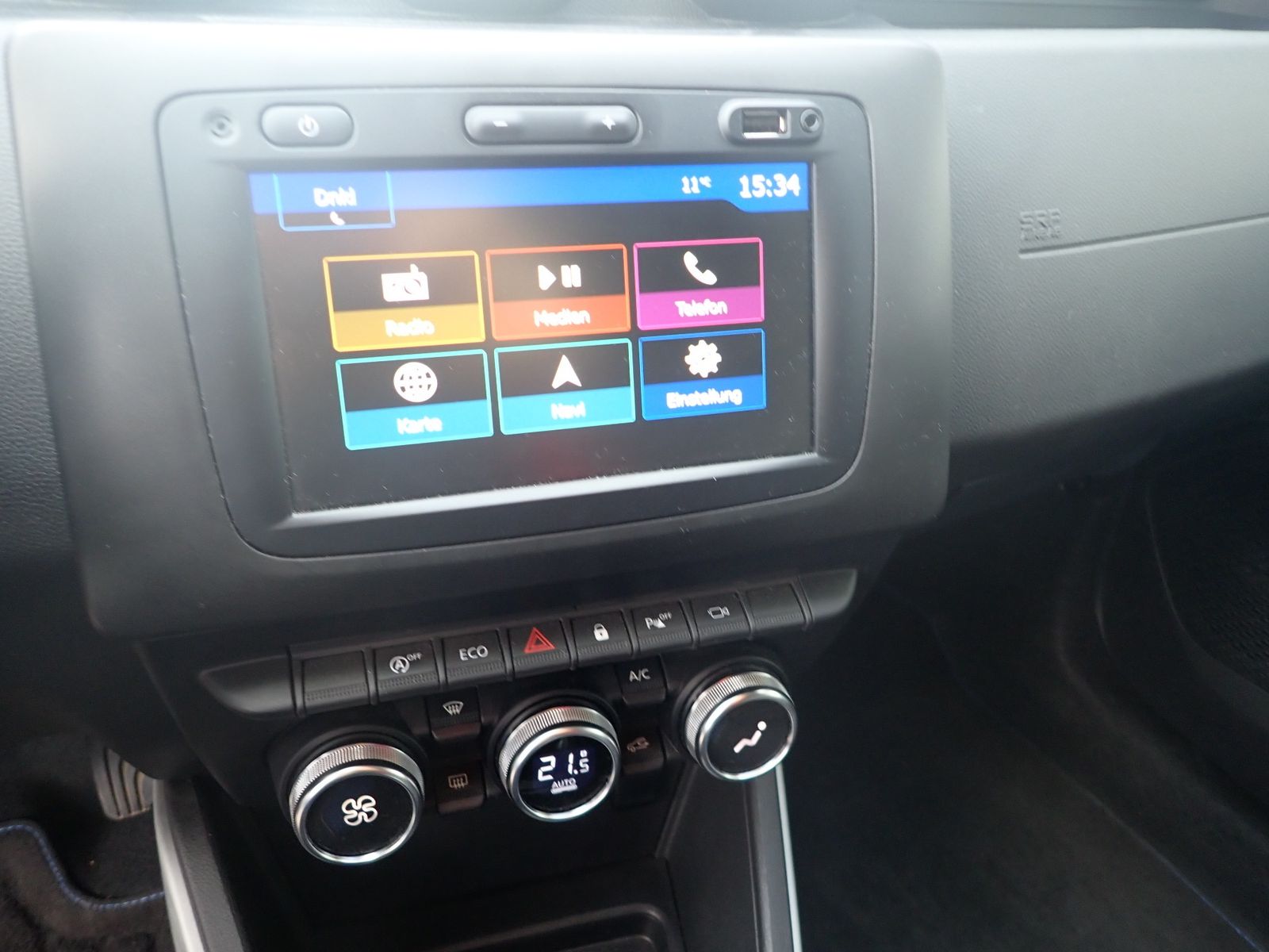 Fahrzeugabbildung Dacia Duster II Celebration TCe 100 ECO-G