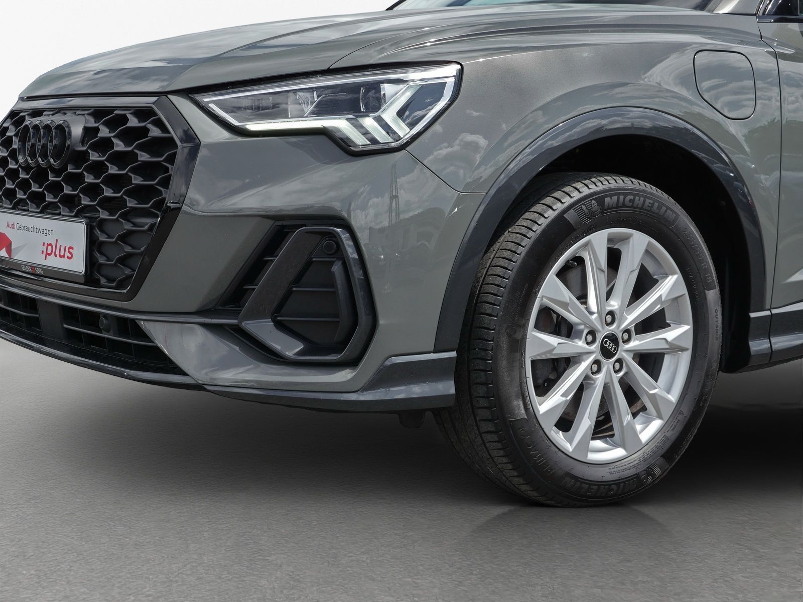 Audi Q3 Sportback 45 TFSIe Business*AHK*LED*ACC* foto 14