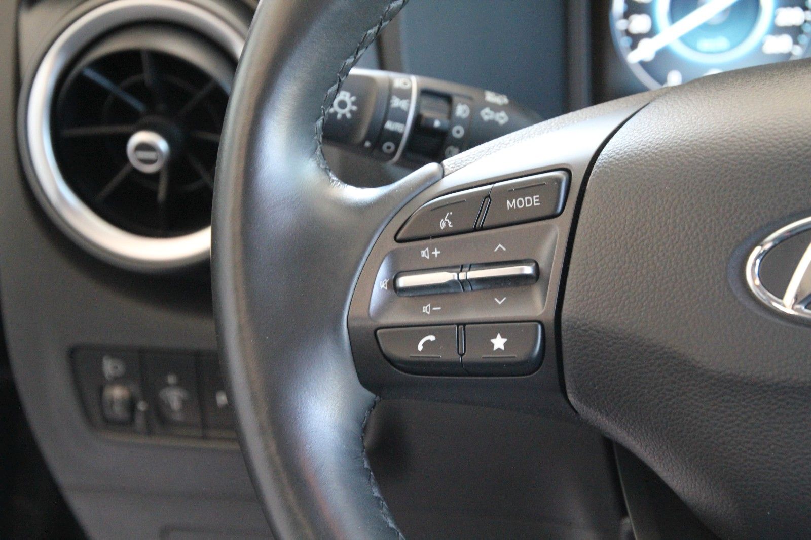 Fahrzeugabbildung Hyundai Kona Pure 2WD