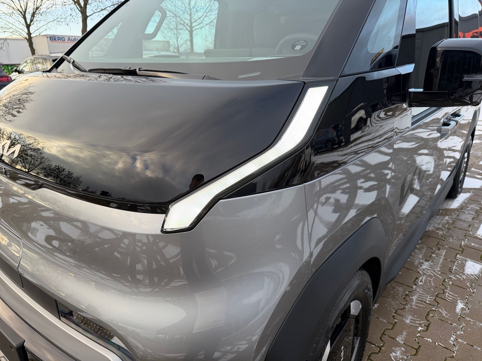 Fahrzeugabbildung Kia PV5 CARGO L2H1 4T ELITE 71.2 WP CT LM AW