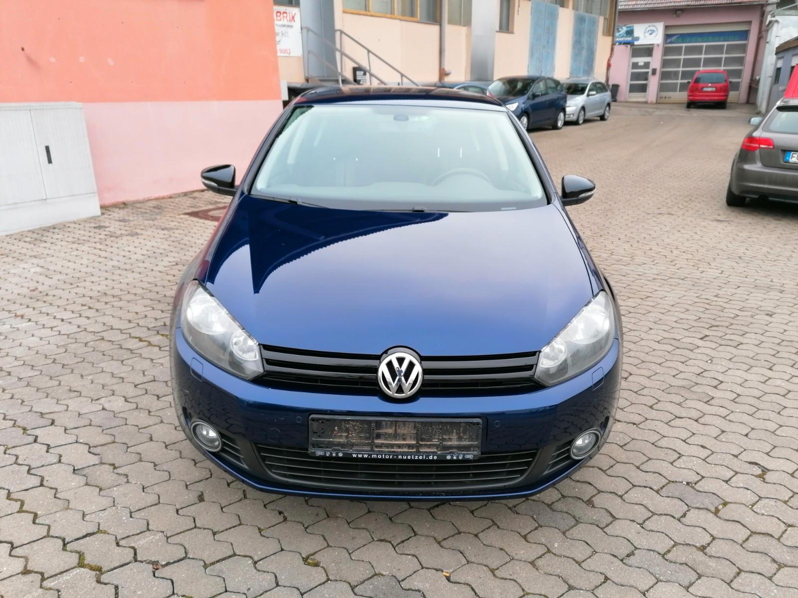 Volkswagen Golf 1.6 TDI MATCH / Zahnriemen NEU / TÜV NEU