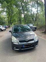 Toyota Corolla 2.2 d4d - Toyota Corolla aus 2007 mit Diesel-Antrieb