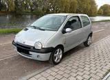 Renault Twingo mit Automatik Getriebe - gebrauchte Renault Twingo aus dem Jahr 2002