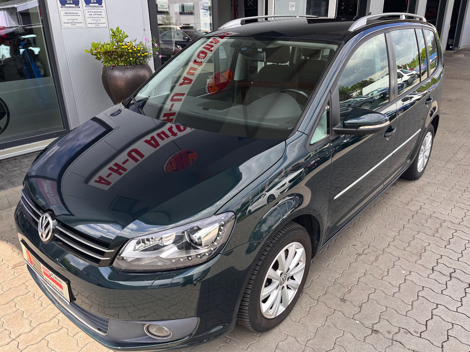 Fahrzeugabbildung Volkswagen Touran Highline BMT 2.0 TDi DSG