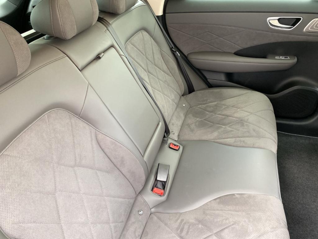 MG S6 EV Luxury AWD ACC/20''LM-Felgen/Lenkrad&Sitzh