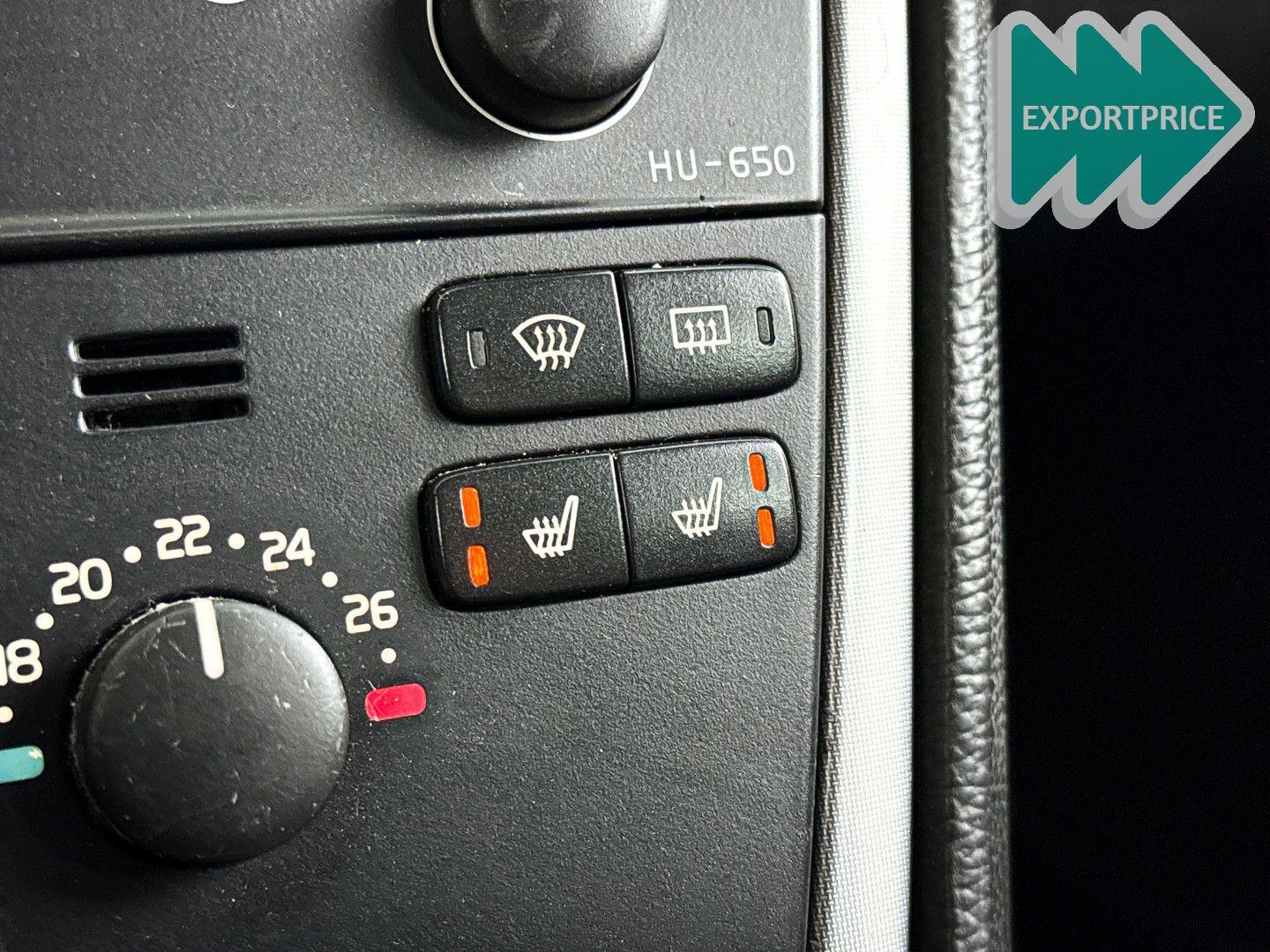 Volvo V70 2007 — photo 17