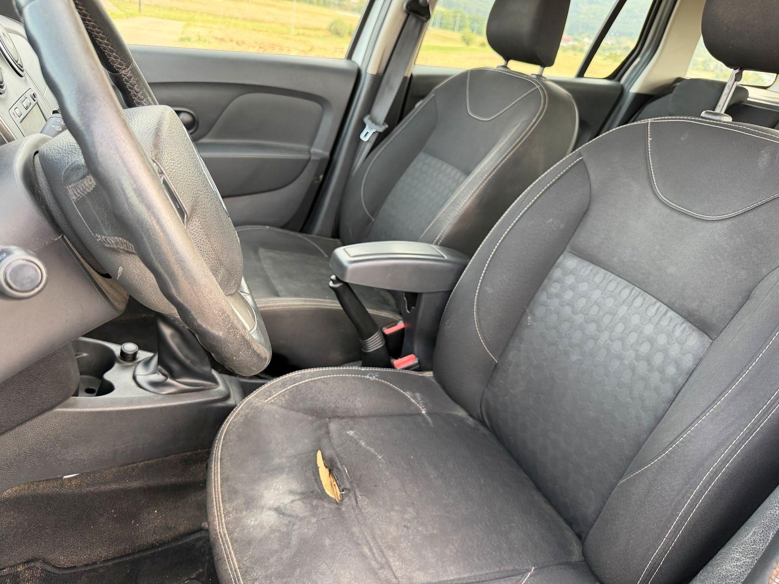 Dacia Logan 2015 — photo 9