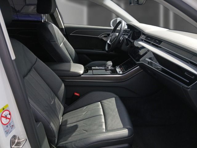 Audi A8 - Bild 17