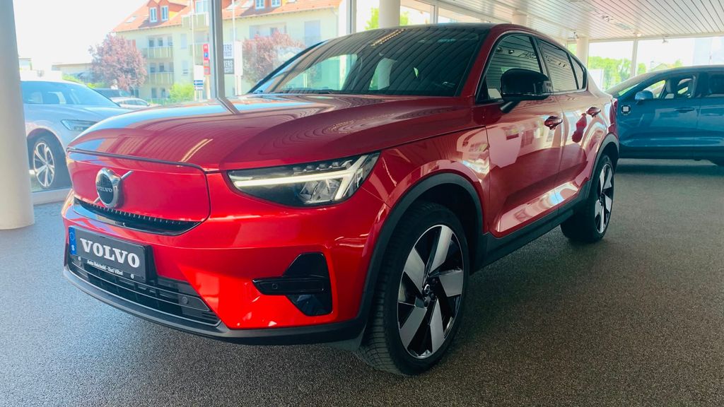 2022 Volvo C40