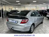 Mercedes-Benz C 220 C -Klasse Sportcoupe C 220 CDI*PANORAMA - Mercedes-Benz C 220: Coupé, Sport