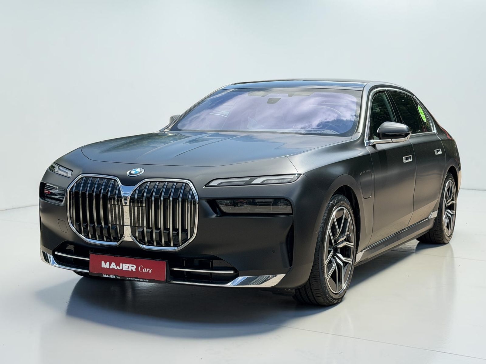 BMW 750E xDrive Design Pure Excellence*PANO*VOLLVOLL foto 2