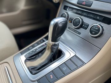 Volkswagen Passat Variant - 11