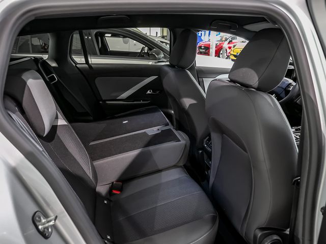 Opel Astra L Sports Tourer 1.2 Enjoy Spurhalteassi.