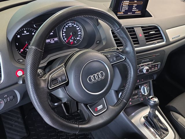 Q3 2.0 TDI S tronic quattro*AHK*S-LINE*
