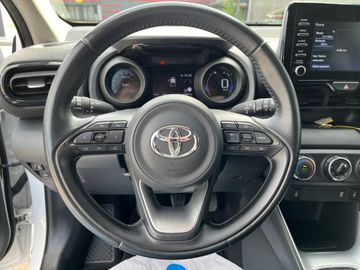 Toyota Yaris - 11