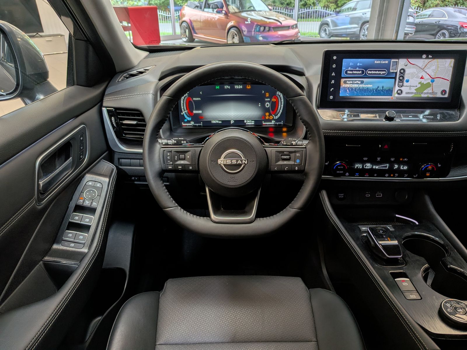 Fahrzeugabbildung Nissan X-Trail 1.5 e-Power e-4 Tekna Bose HUD LED+ 20"