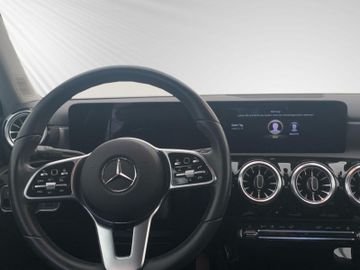 Mercedes A 250 - 11
