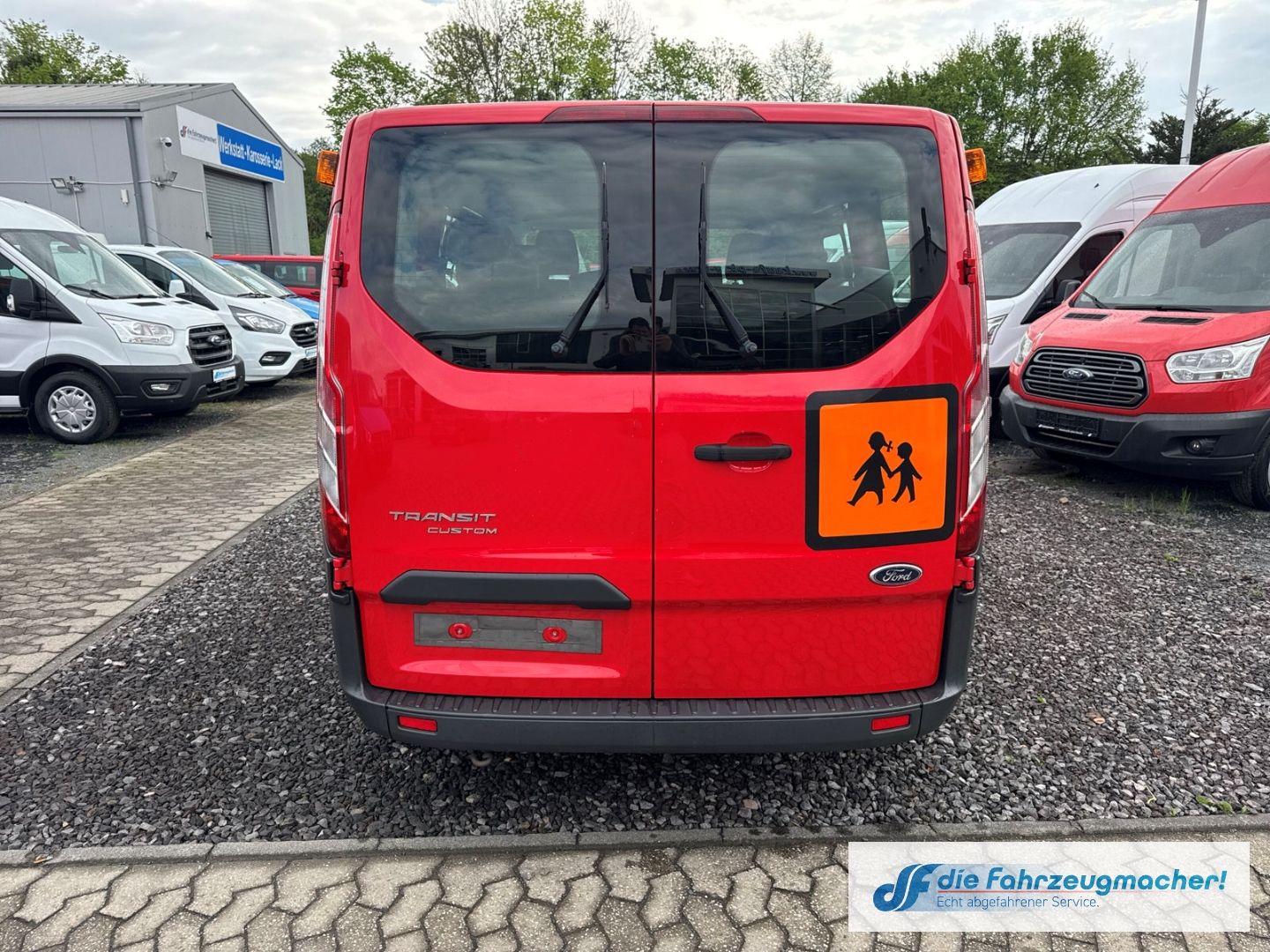 Fahrzeugabbildung Ford Transit Custom Kombi 300 L1 2.2 TDCi *1481