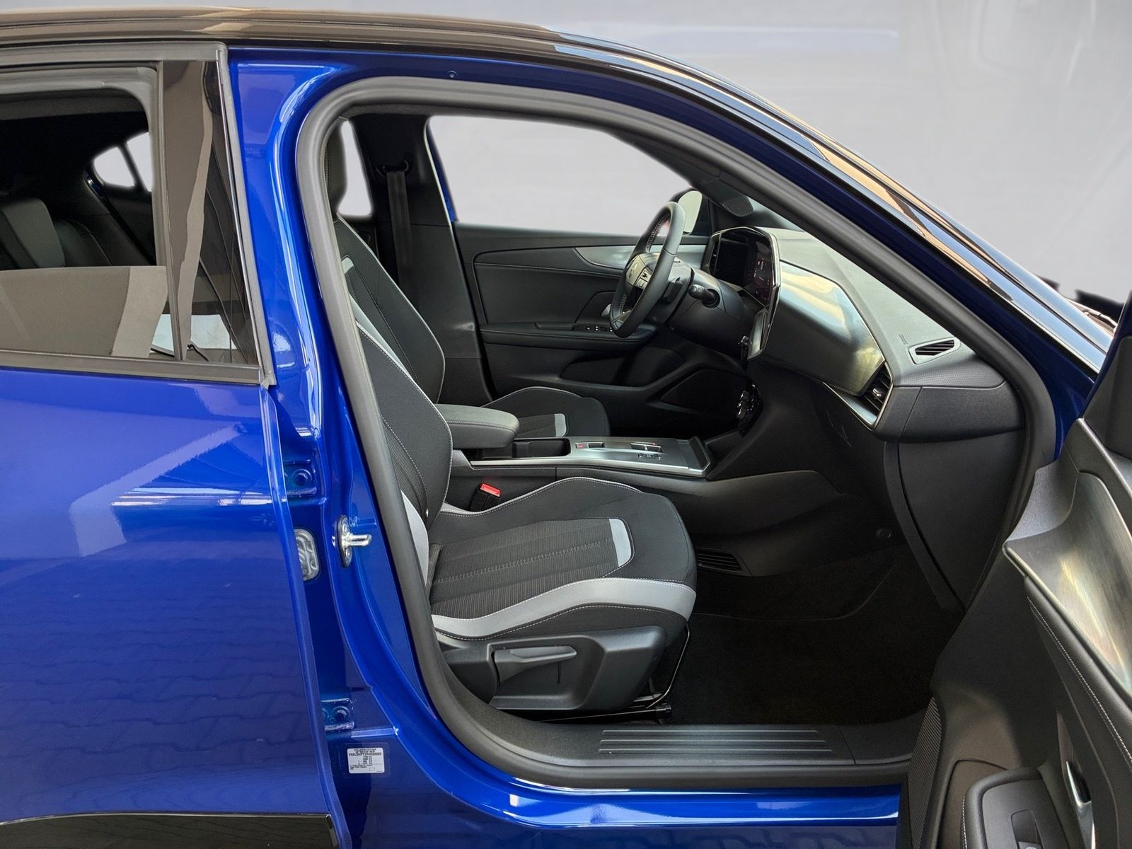 Fahrzeugabbildung Opel Mokka 1.2 GS Kamera,LED,Matrix,Navi,SHZ,Keyless