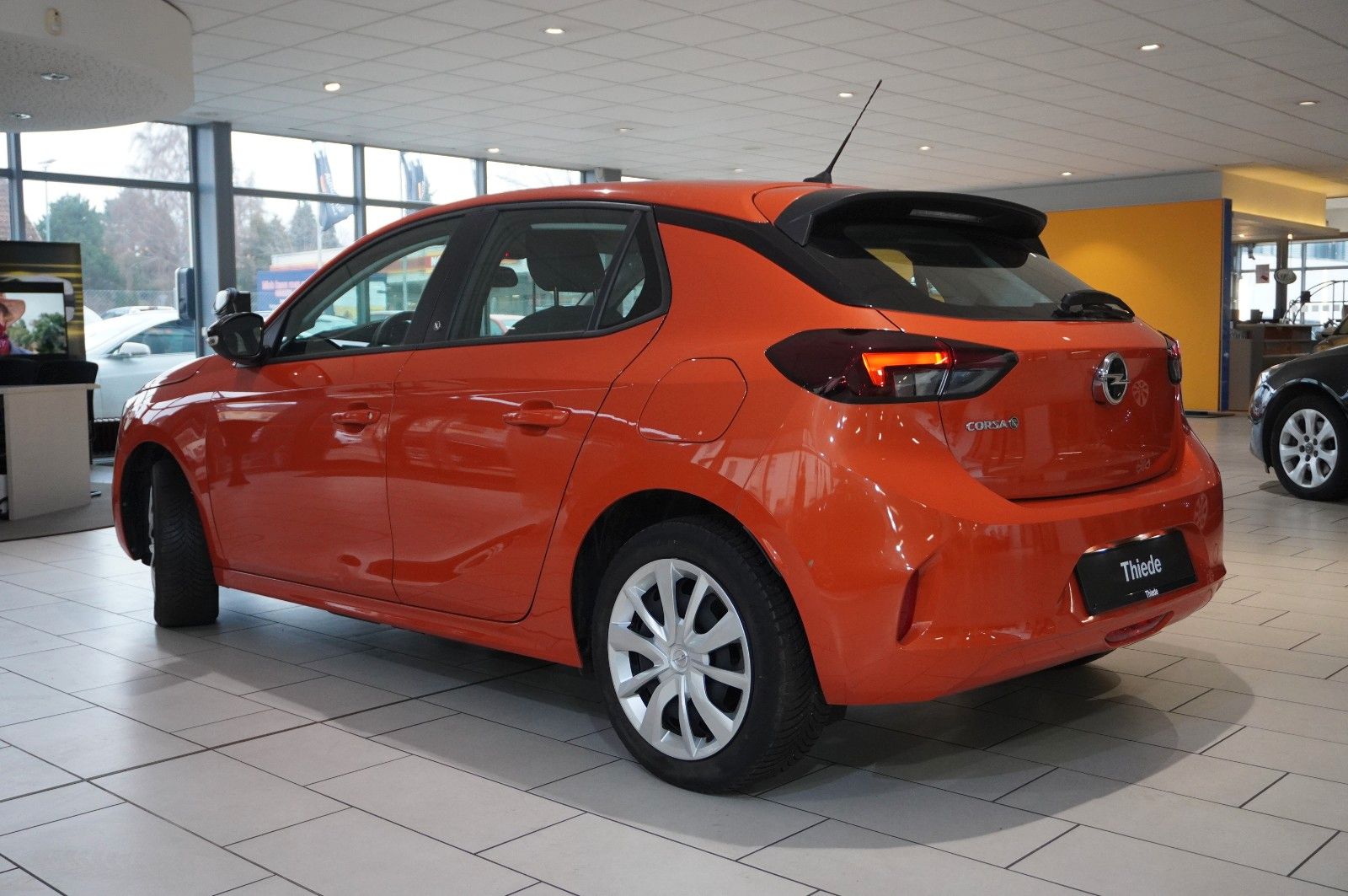 Fahrzeugabbildung Opel Corsa-e  EDITION 50kwh/7,4KW/KLIMA/ALLWETTER