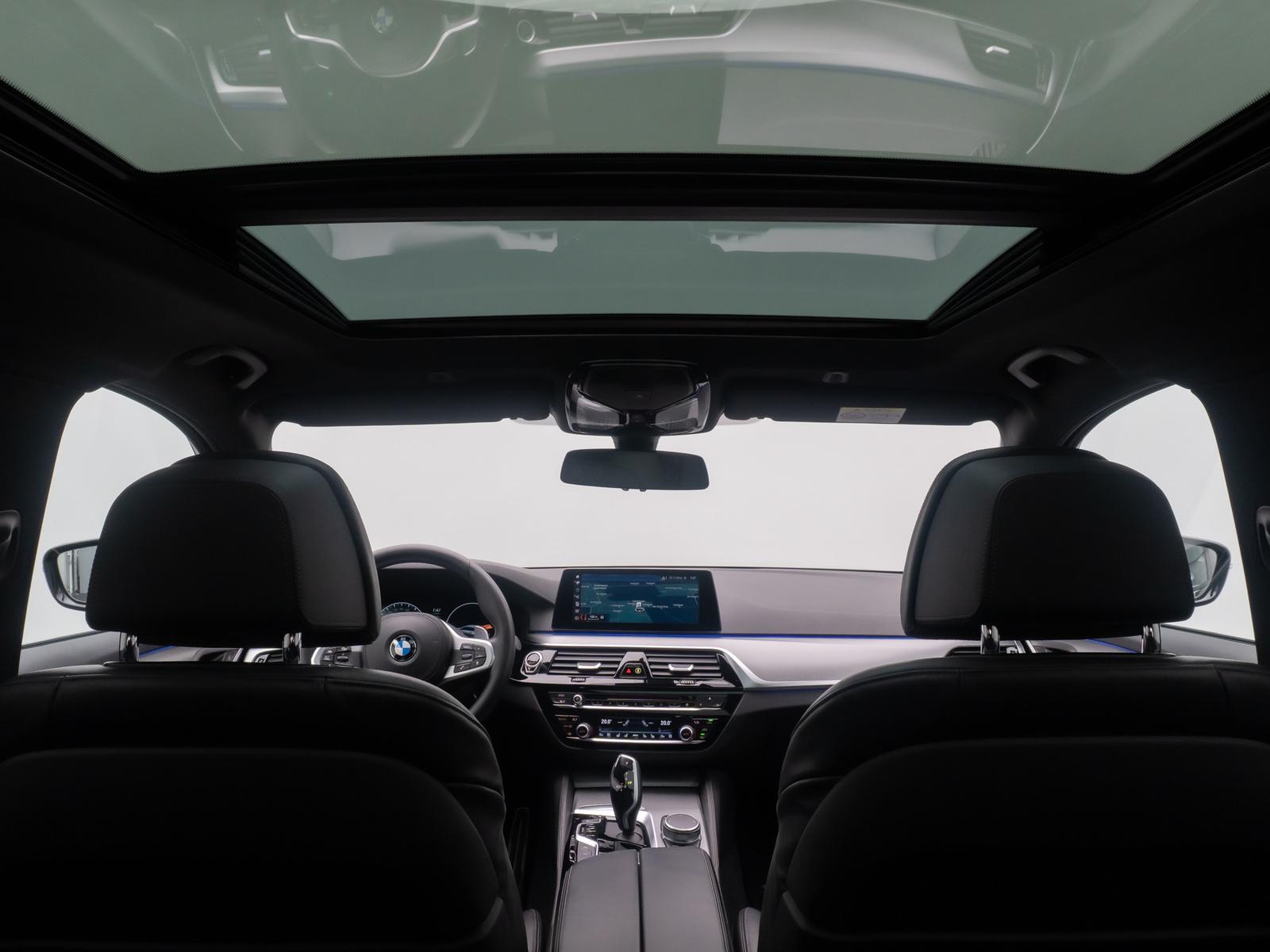 BMW 520d xD M Sport Individual 360°HUD HiFi Panorama