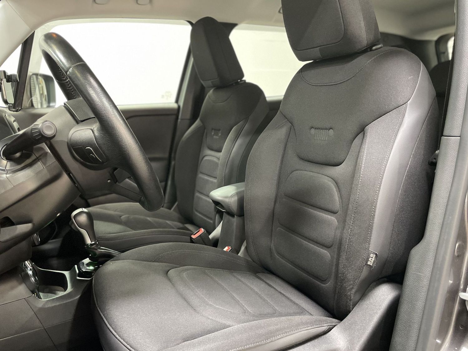 Fahrzeugabbildung Jeep Renegade Limited 4WD#Bi-Xen#ACC#Spur#Keyless#Bea