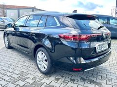 Fahrzeugabbildung Megane IV Grandtour Intens 1.5 BLUE dCi Winterpa