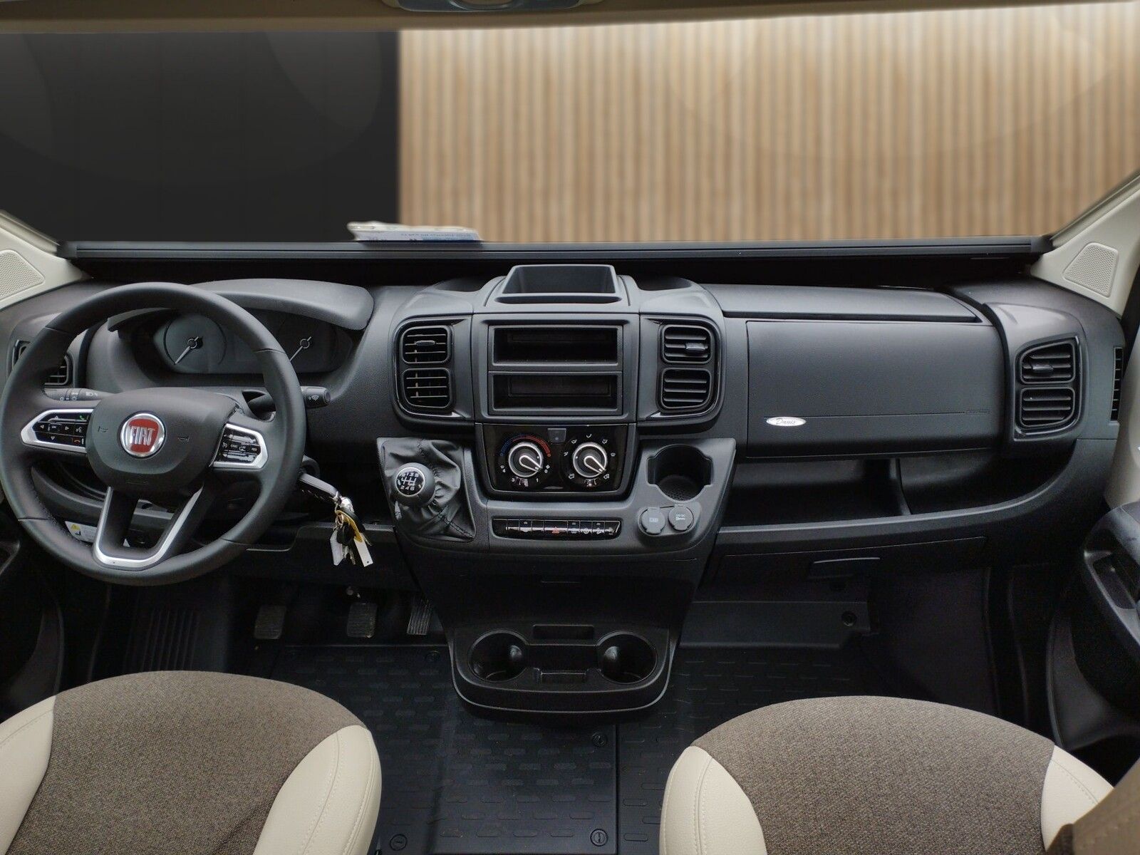 Fahrzeugabbildung Karmann Davis Lifestyle DA 630 LS Concept Paket