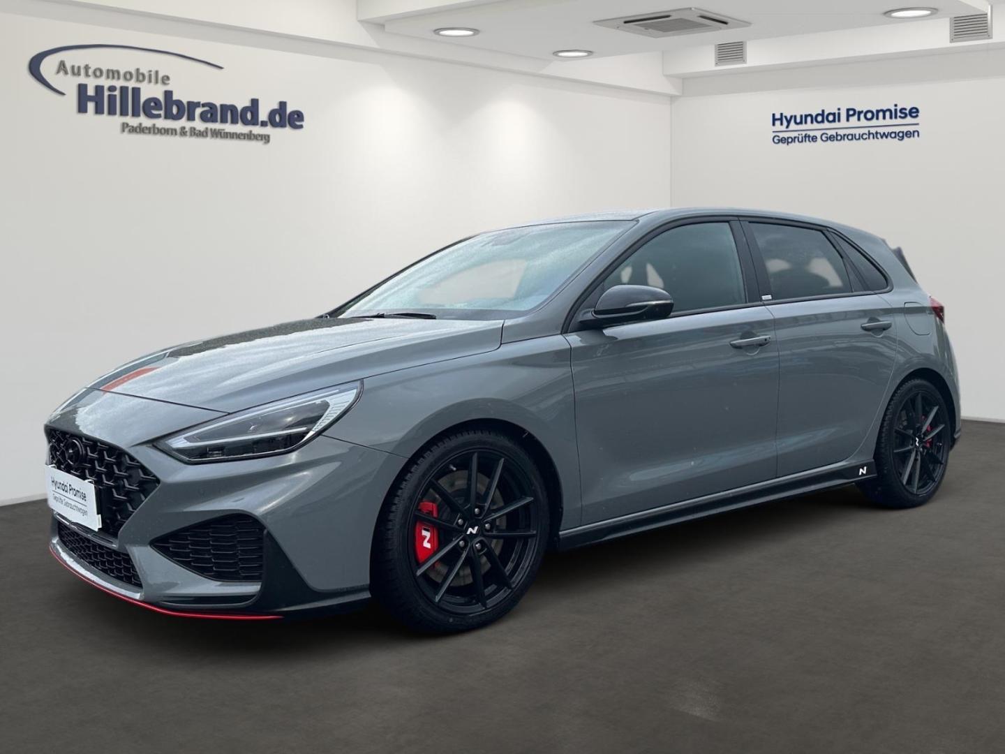 Hyundai i30 N Performance Klasenumbau Schalensitze LED A