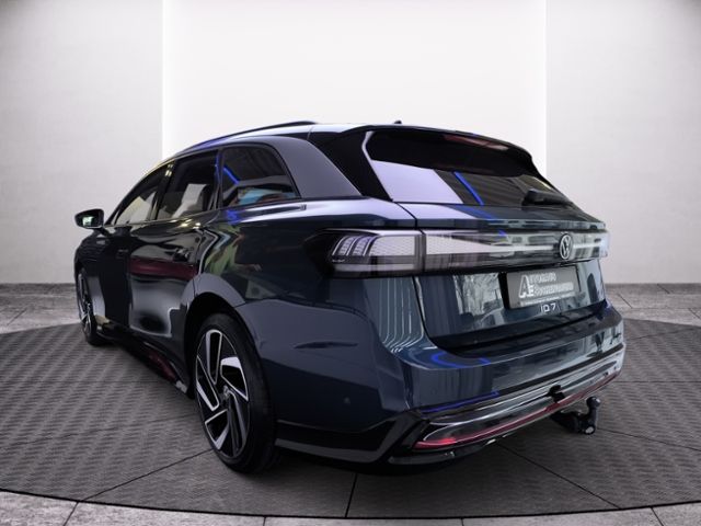 Fahrzeugabbildung Volkswagen ID.7 Tourer Pro S 210 kW (286 PS) 86 kWh 1-Gang-