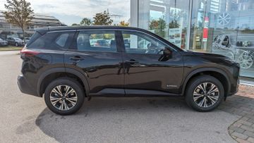 Nissan X-Trail - 4
