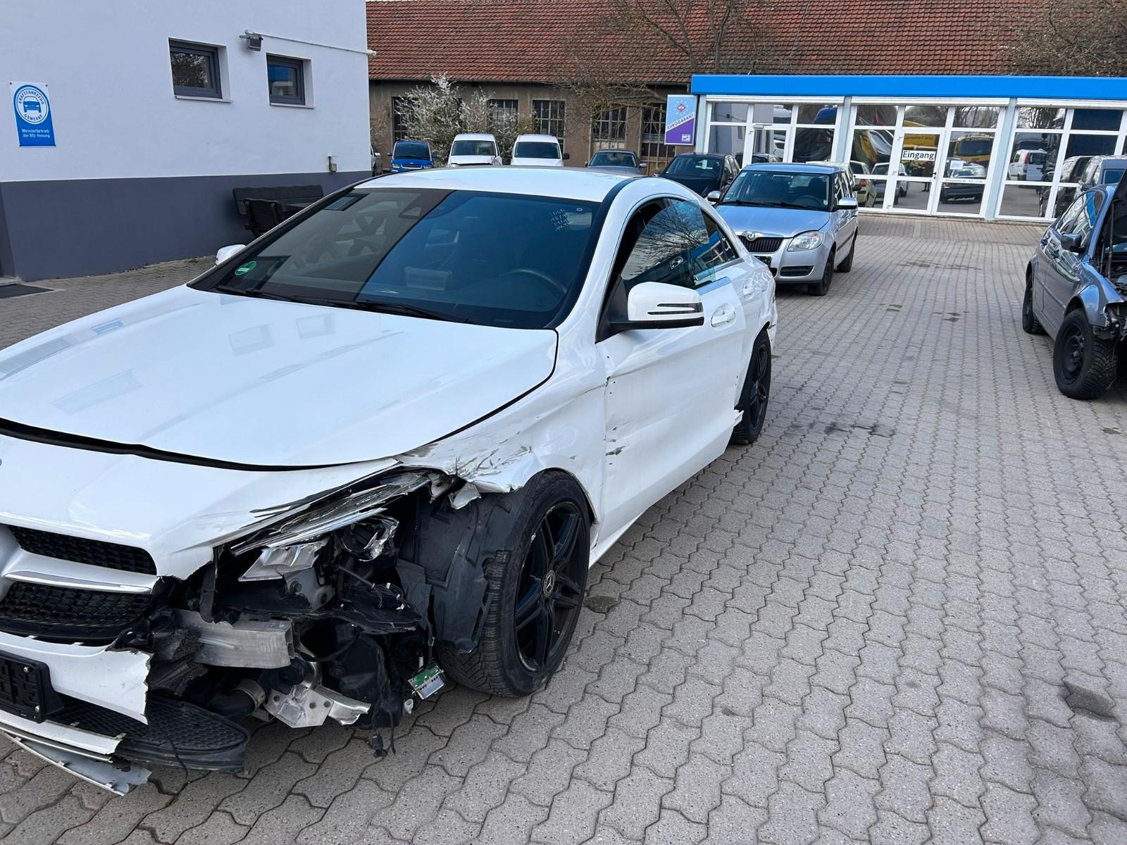 Mercedes-Benz CLA 180 CLA CLA 180