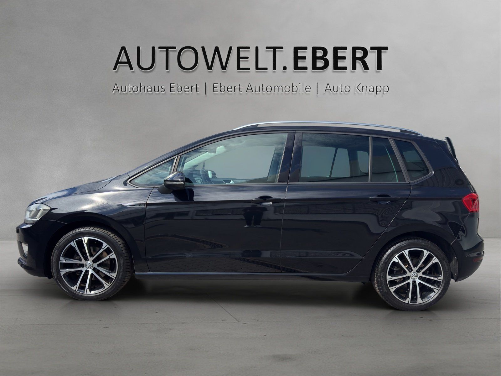 Fahrzeugabbildung Volkswagen Golf VII Sportsvan 1.4 TSI DSG Lounge/ACC/SHZ/
