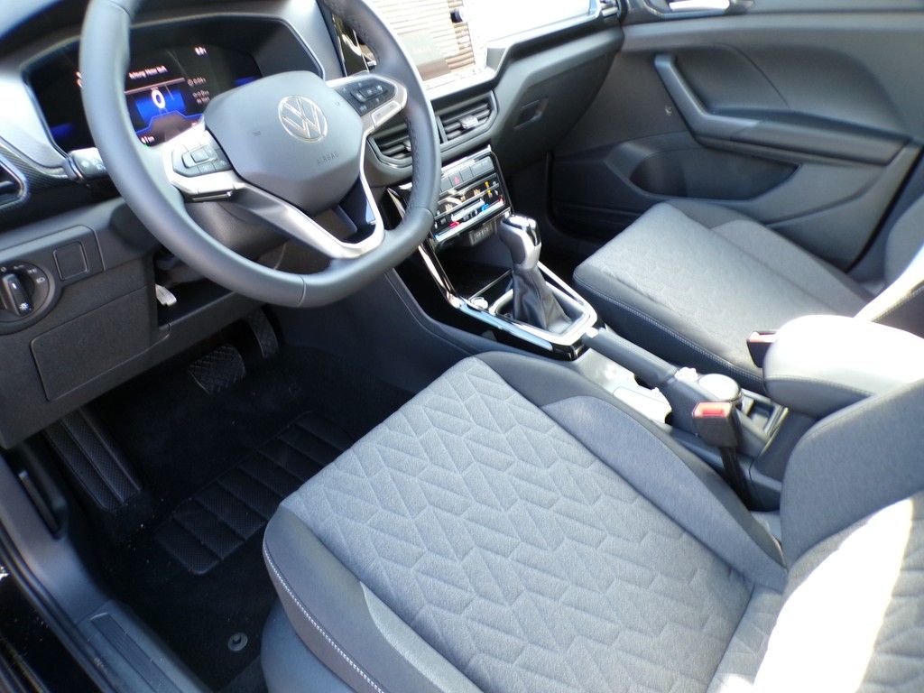 Fahrzeugabbildung Volkswagen T-Cross Life 1.0 TSI 85 kW Life DSG*AHK*RüFaKa*