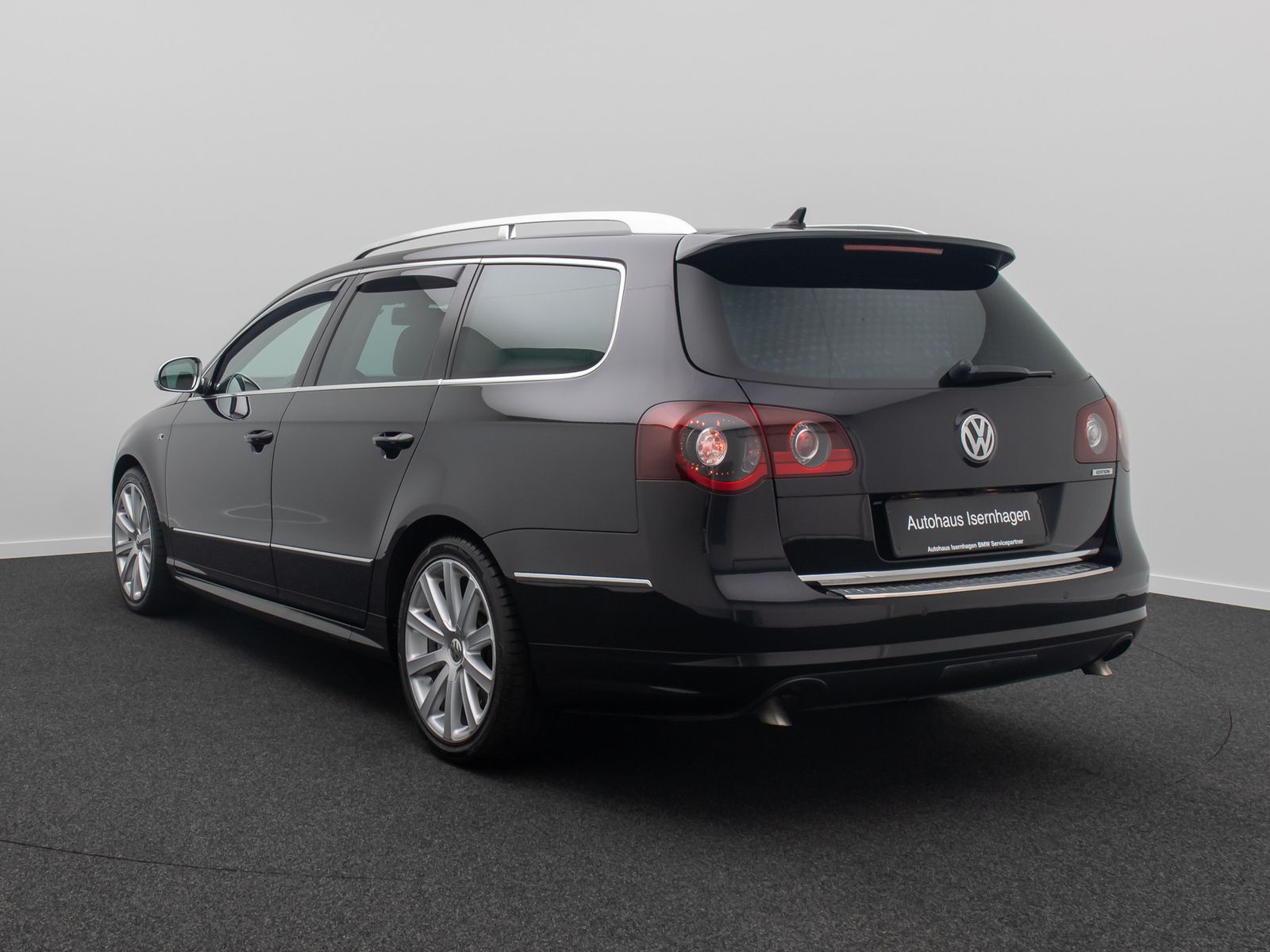 Fahrzeugabbildung Volkswagen Passat V6 FSI R-Line Edition Plus 4Motion AHK. K