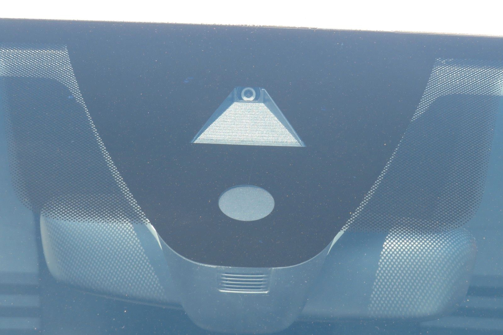 Fahrzeugabbildung Volkswagen up! 4 TÜREN KLIMA TELVOR DAB KAMERA PDC GRA 1.H