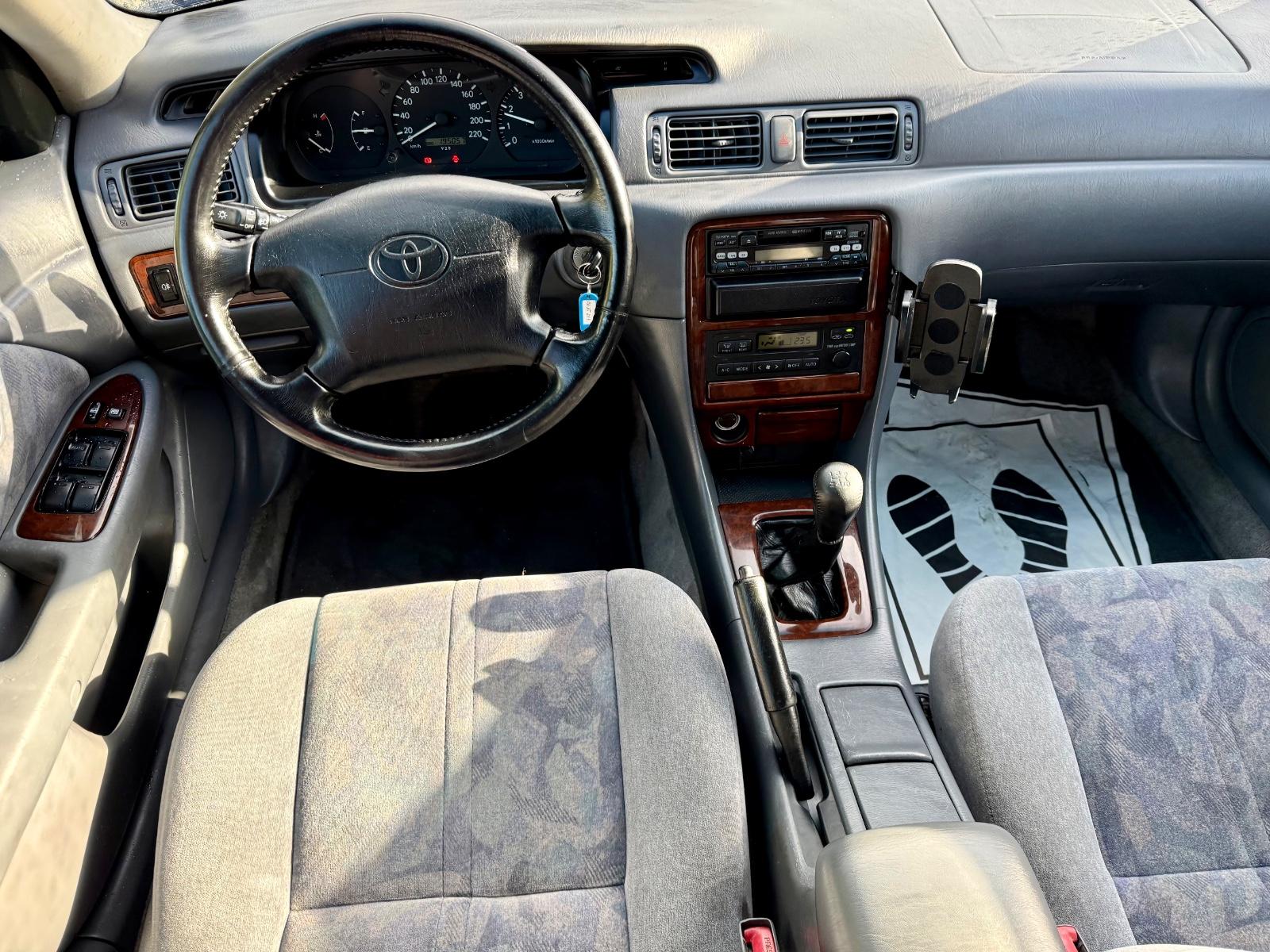 Toyota Camry 2.2 * TÜV NEU * KLIMAAUTOMATIK