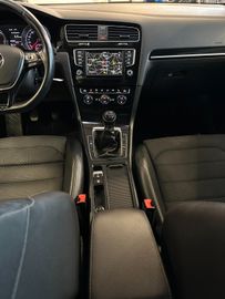 MYAUTOCENTER – Gebraucht- und Jahreswagen mit Werkstattservice in Pfaffenhofen Volkswagen Golf VII Variant Highline BMT *R Line*Navi*Xenon