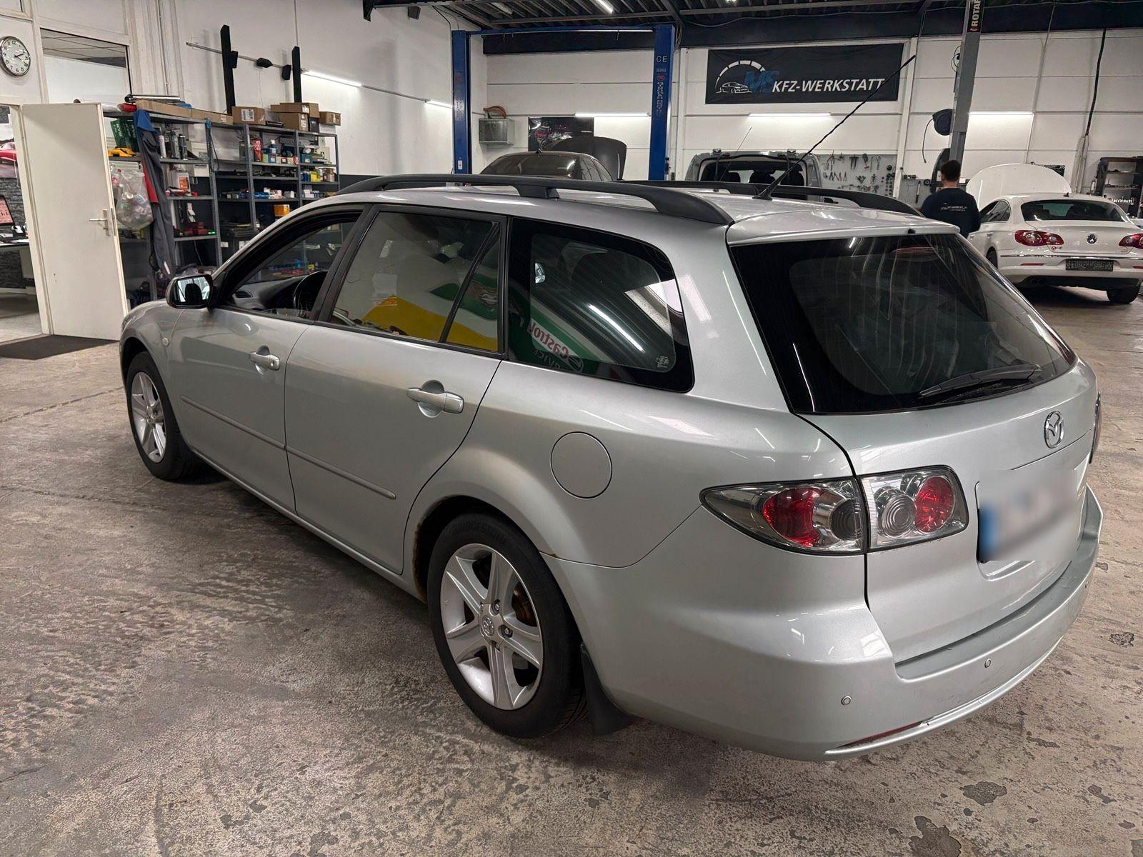 Mazda CX-5 2006 — вигляд ззаду