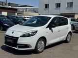 Renault Scenic III BOSE*EURO5/ALU/KLIMA/TÜV 08.2027* - Renault Scenic in Stuttgart