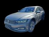 Volkswagen Passat Alltrack 4Motion,Pano,ACC,360° - silberne Volkswagen Passat Alltrack