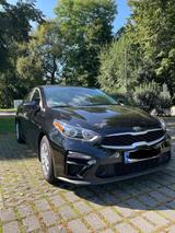 Kia forte Cerato- Top Zustand, TÜV neu, so... - Kia Cerato Gebrauchtwagen