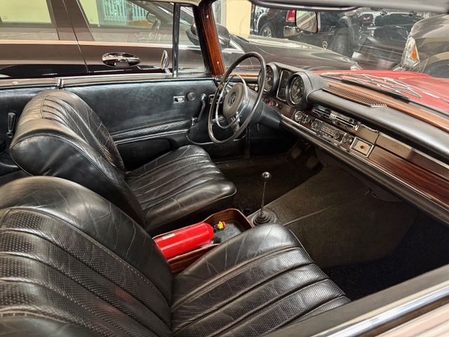 Mercedes-Benz 280 SE °1. HAND°DEUTSCHES FAHRZEUG°