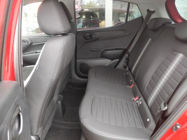 Fahrzeugabbildung Hyundai NEW i10 1.0 Edition 30 PLUS NAVI RFK SHZ