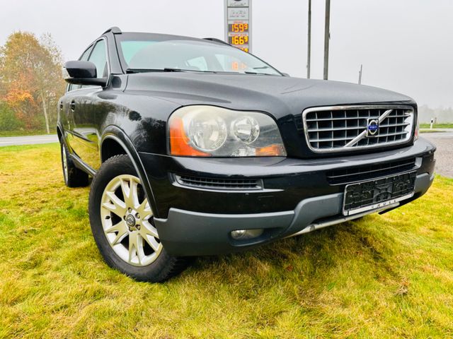 Volvo XC90 D5 Momentum*AUTOMATIK*LEDER*NAVI*7SITZE