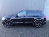Volkswagen Tiguan 1.5TSI DSG R-Line Black Style PANO - Volkswagen Tiguan: Tsi