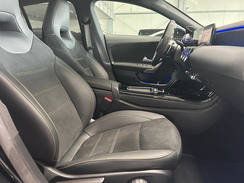 Mercedes-Benz CLA 45 AMG Shooting Brake